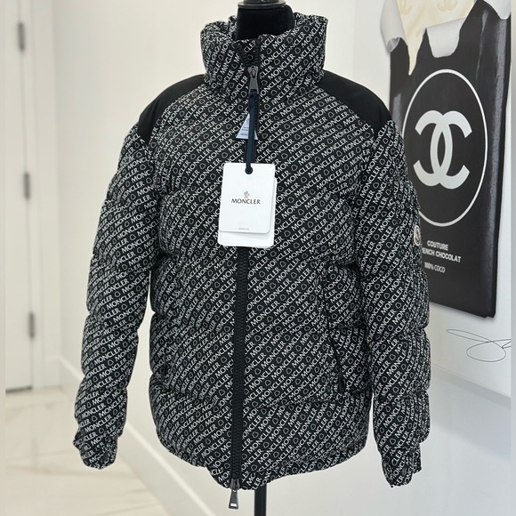 MONCLER JACKET MAIRE GIUBBOTTO - Picture 2 of 13